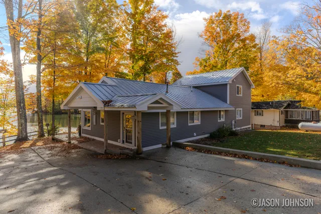 $649,900 | 23941 Beers Road, Mesick, MI 49668