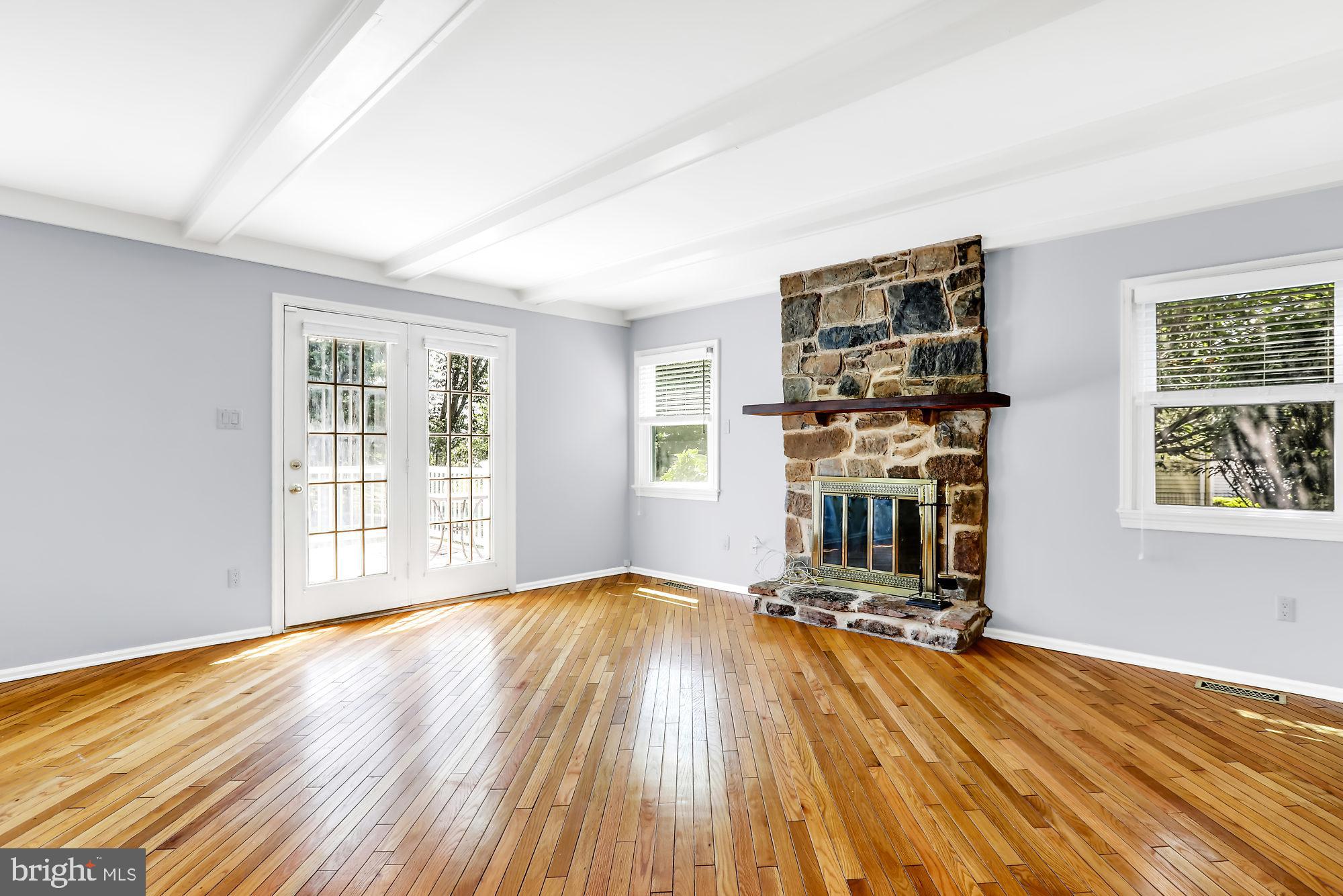 5 Valley View Way Newtown, PA 18940 - Photo 11 of 35 Family Room without furniture