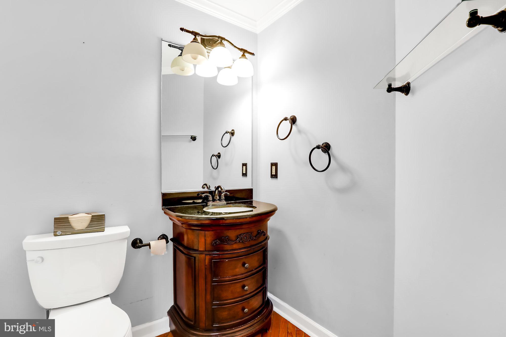5 Valley View Way Newtown, PA 18940 - Photo 15 of 35 Powder Room