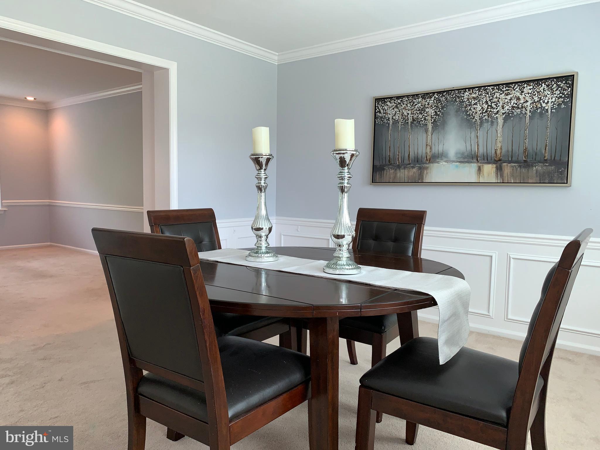 5 Valley View Way Newtown, PA 18940 - Photo 3 of 35 Dining Room