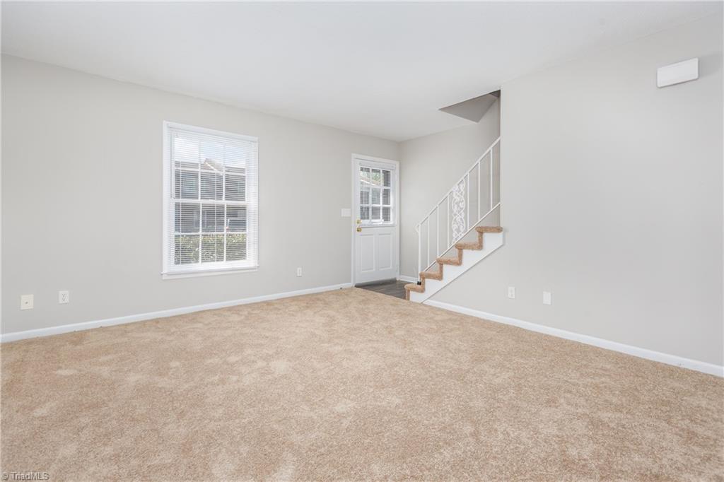 323 Old Vineyard Road Winston-Salem, NC 27104 - Photo 14 of 27