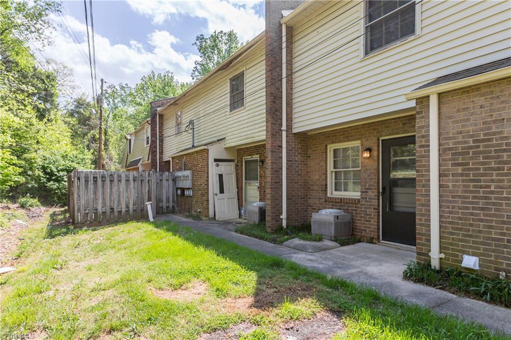 323 Old Vineyard Road Winston-Salem, NC 27104 - Photo 21 of 27