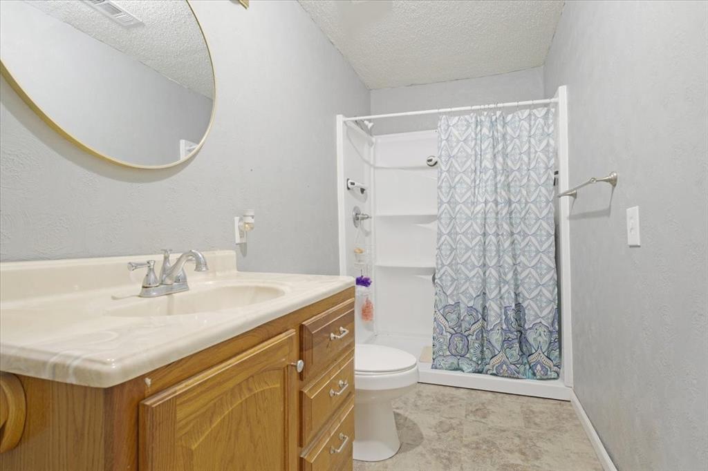 1250 Garrett Road Whitewright, TX 75491 - Photo 16 of 24 Gallery Image 16