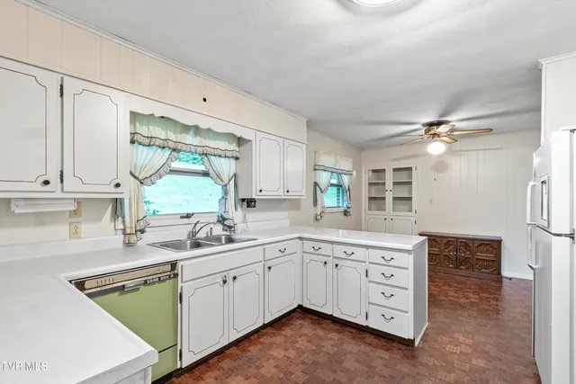 $314,900 | 15490 Kingsport Highway, Chuckey, TN 37641