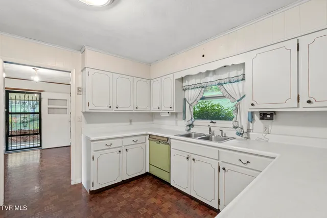 $314,900 | 15490 Kingsport Highway, Chuckey, TN 37641