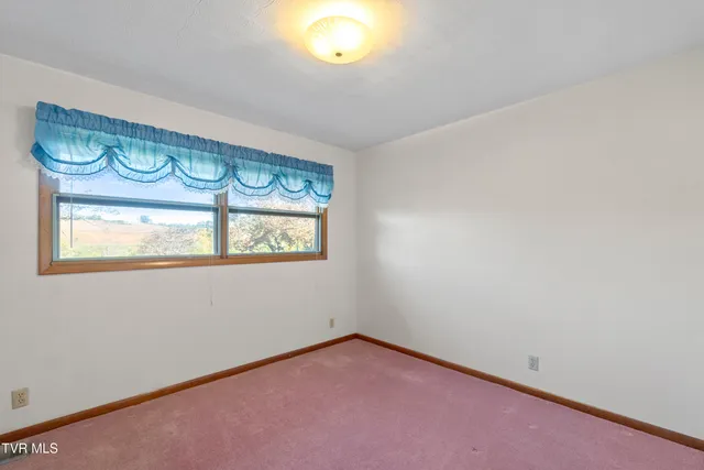 $314,900 | 15490 Kingsport Highway, Chuckey, TN 37641