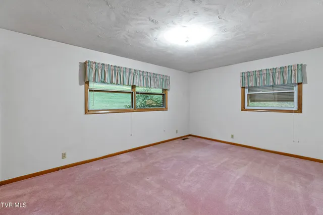 $314,900 | 15490 Kingsport Highway, Chuckey, TN 37641