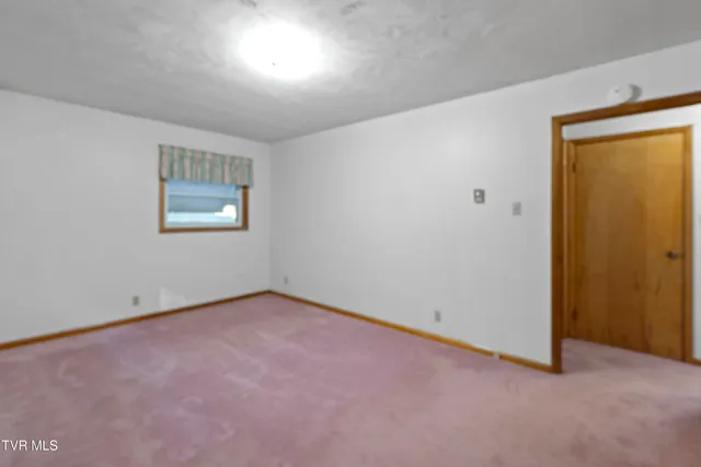 $314,900 | 15490 Kingsport Highway, Chuckey, TN 37641