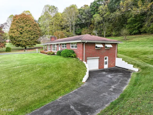 $314,900 | 15490 Kingsport Highway, Chuckey, TN 37641