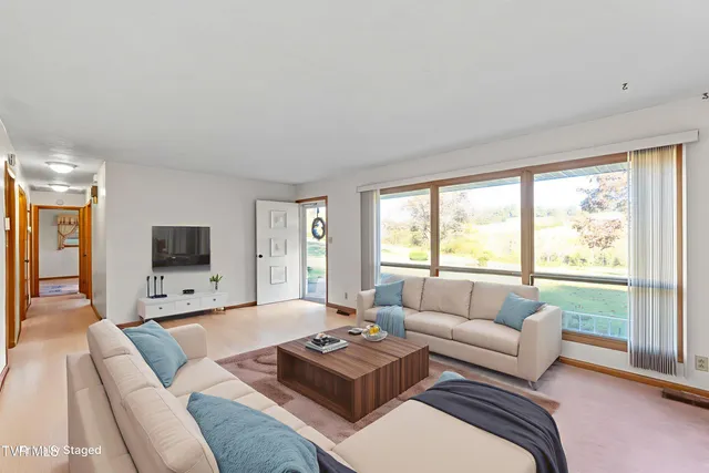 $314,900 | 15490 Kingsport Highway, Chuckey, TN 37641