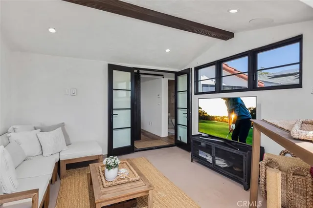 $1,999,999 | 616 Narcissus Avenue, Unit 1/2, Corona del Mar, CA 92625