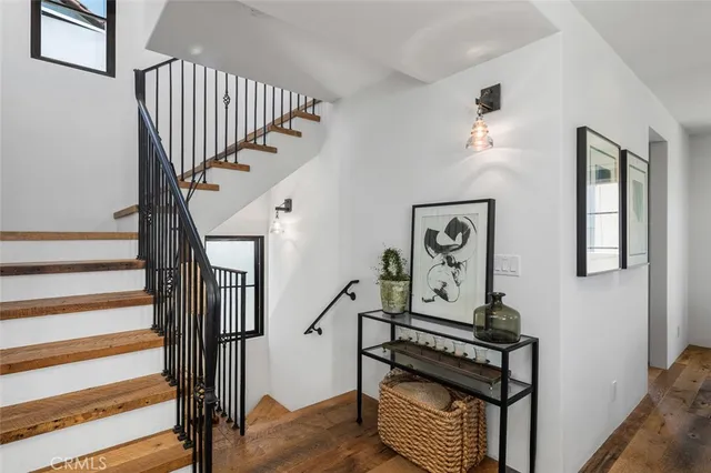 $1,999,999 | 616 Narcissus Avenue, Unit 1/2, Corona del Mar, CA 92625