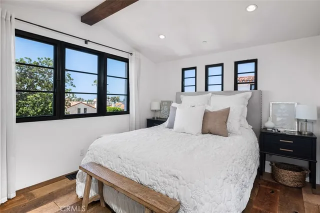 $1,999,999 | 616 Narcissus Avenue, Unit 1/2, Corona del Mar, CA 92625