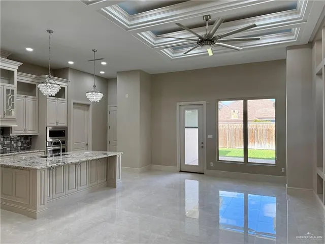 $3,200 | 912 West Cheyenne Avenue, Pharr, TX 78577