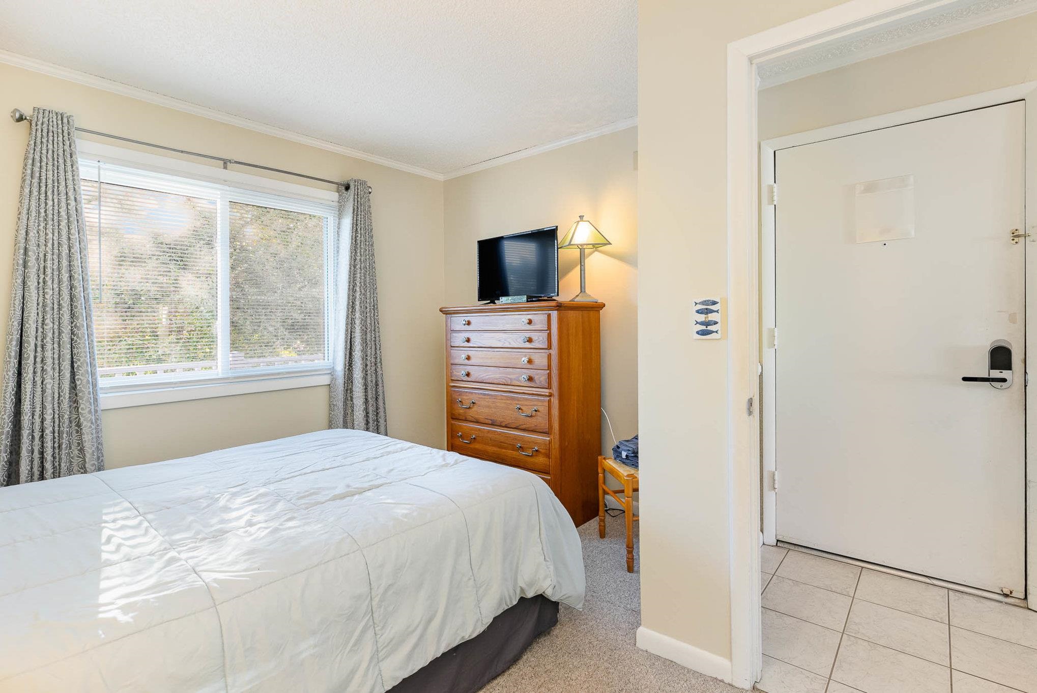 9581 Shore Drive, Unit 223 Myrtle Beach, SC 29572 - Photo 7 of 35
