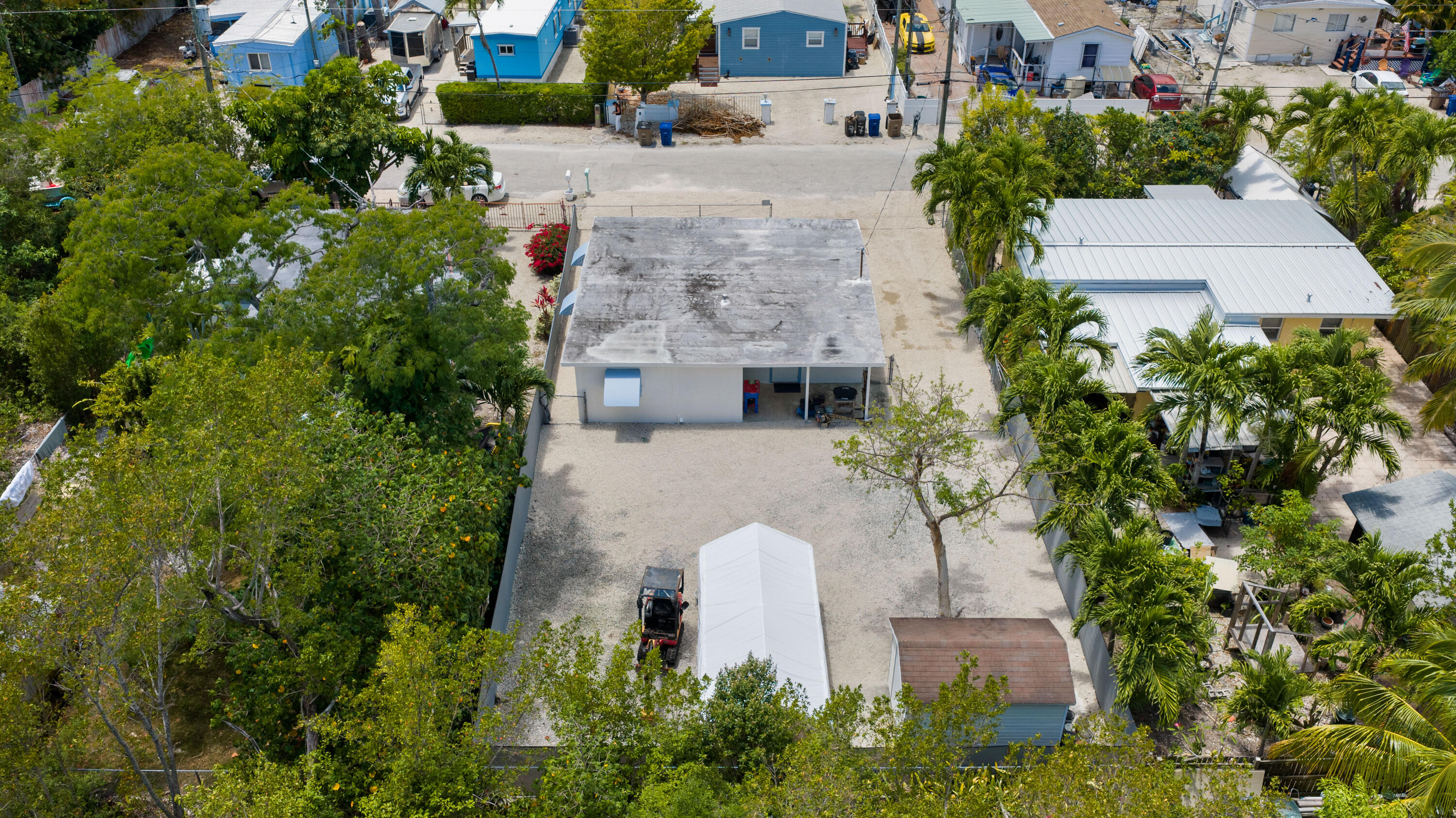 4 Tina Place Key Largo, FL 33037 - Photo 26 of 30 Spacious backyard!