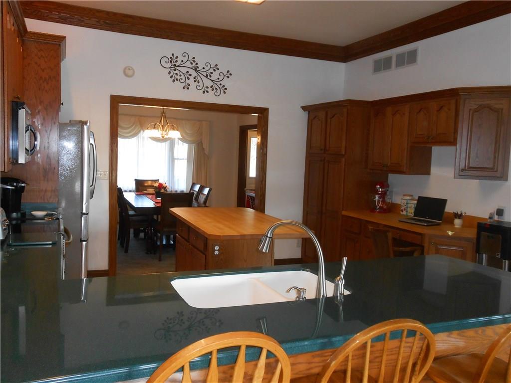 568 North Pike Road Sarver, PA 16055 - Photo 14 of 25 Enjoy a quick snack at breakfast bar.