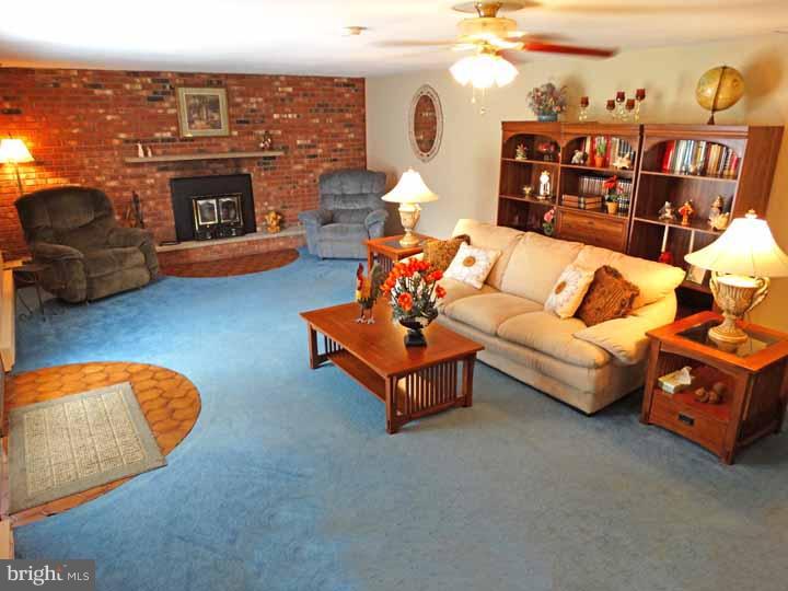 2769 Village Road Langhorne, PA 19047 - Photo 3 of 25 Family Room