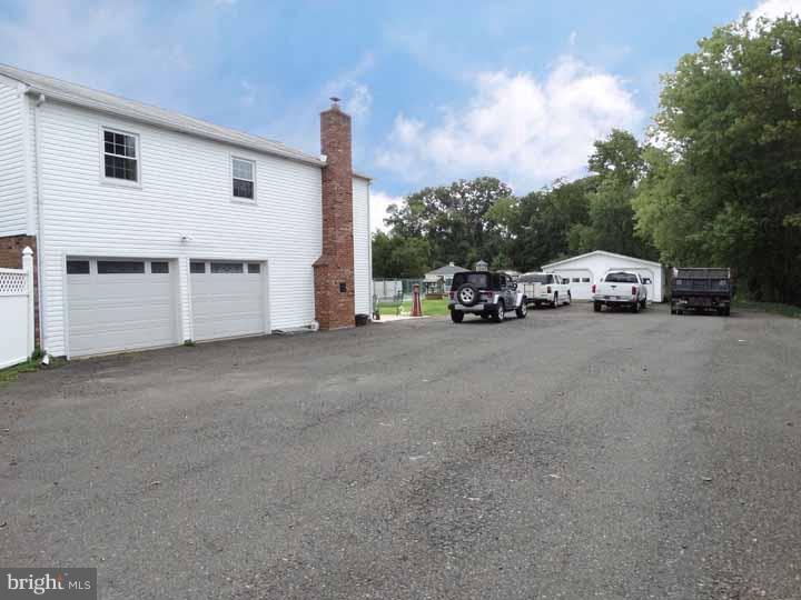 2769 Village Road Langhorne, PA 19047 - Photo 25 of 25 Driveway
