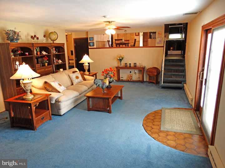 2769 Village Road Langhorne, PA 19047 - Photo 4 of 25 Family Room