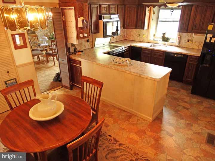 2769 Village Road Langhorne, PA 19047 - Photo 9 of 25 Kitchen