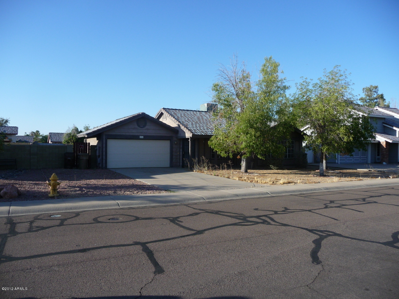 8014 West Wethersfield Road Peoria, AZ 85381 - Photo 1 of 5 Front