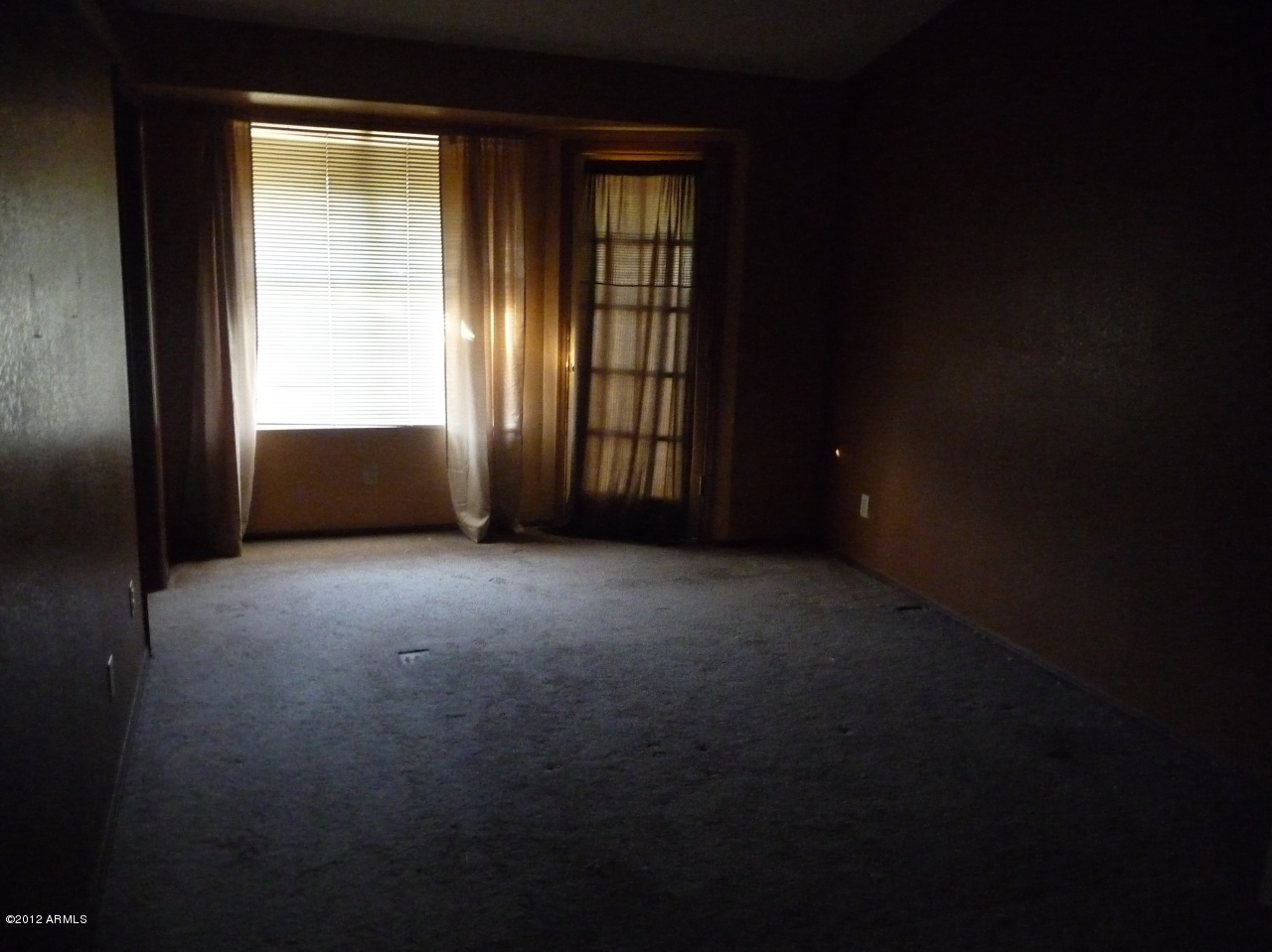 8014 West Wethersfield Road Peoria, AZ 85381 - Photo 4 of 5 Master