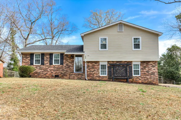$300,000 | 140 Oakridge Drive, Martinez, GA 30907