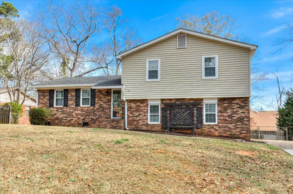 $300,000 | 140 Oakridge Drive, Martinez, GA 30907