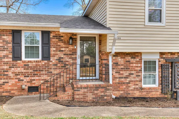 $300,000 | 140 Oakridge Drive, Martinez, GA 30907