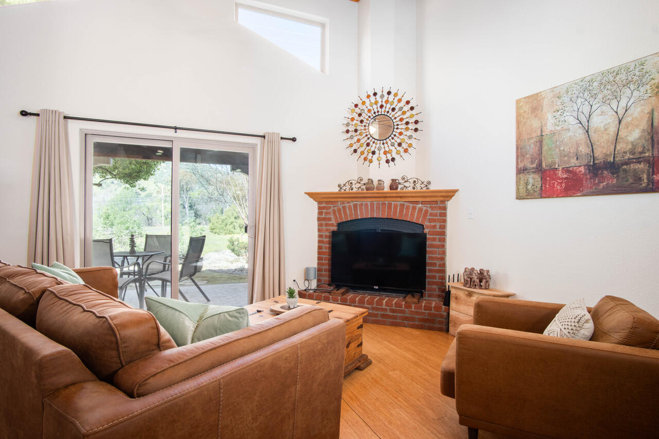 29673 Rock Creek Drive Three Rivers, CA 93271 - Photo 60 of 112 living room new