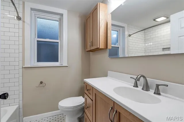 $295,000 | 6021 Leona Street, St. Louis, MO 63116