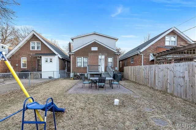 $295,000 | 6021 Leona Street, St. Louis, MO 63116