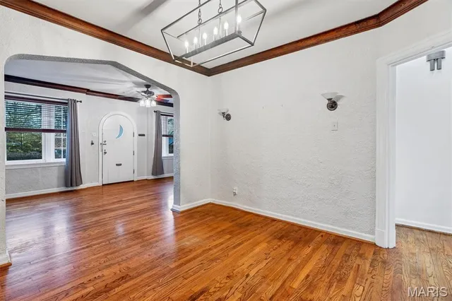 $295,000 | 6021 Leona Street, St. Louis, MO 63116