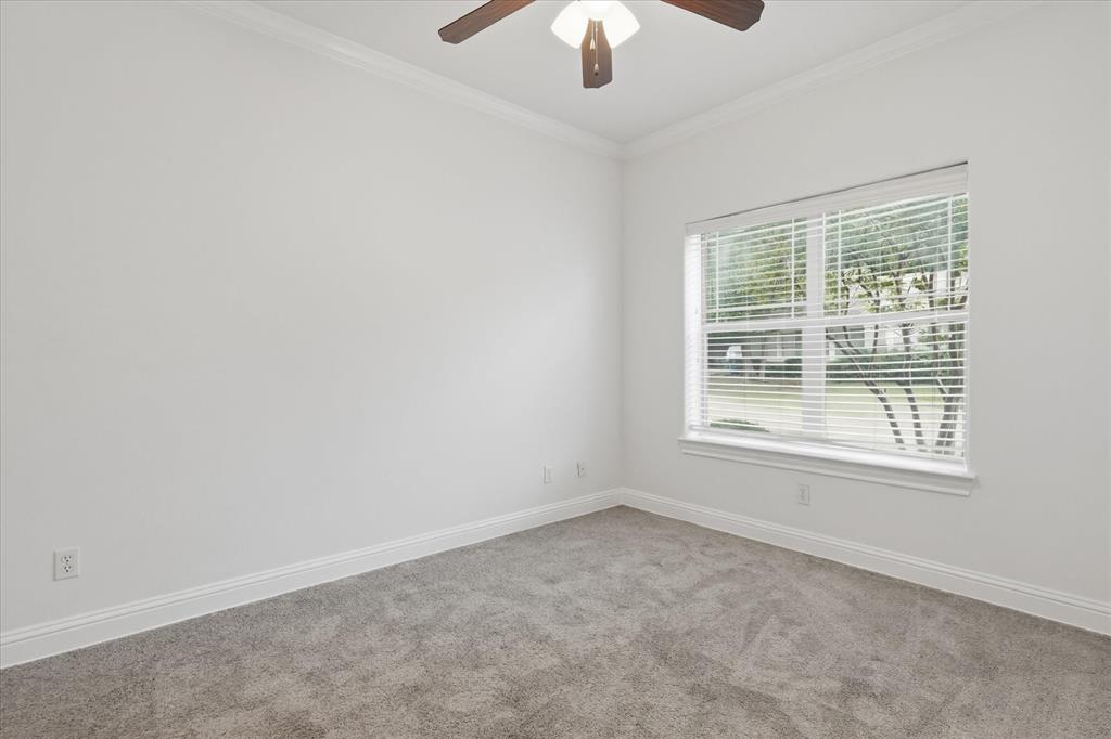 5747 Prospect Avenue, Unit B Dallas, TX 75206 - Photo 3 of 26