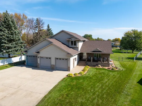 $449,900 | 501 7th Avenue West, Osakis, MN 56360
