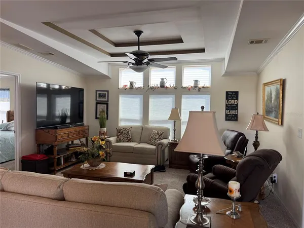 $290,000 | 340 Fairway Boulevard, Frostproof, FL 33843