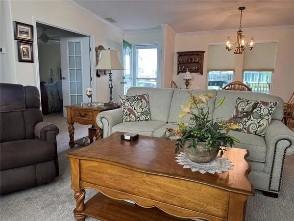 $290,000 | 340 Fairway Boulevard, Frostproof, FL 33843