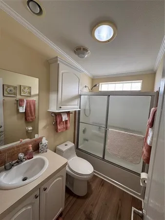 $290,000 | 340 Fairway Boulevard, Frostproof, FL 33843