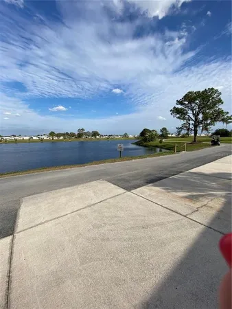 $290,000 | 340 Fairway Boulevard, Frostproof, FL 33843