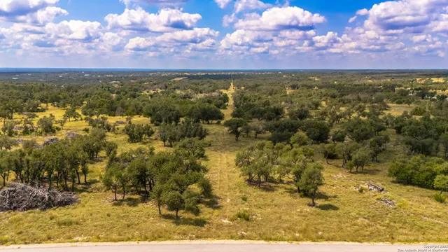 $325,000 | Tbd Brooklyn Dr Off Ranch Road 479, Mountain Home, TX 78058