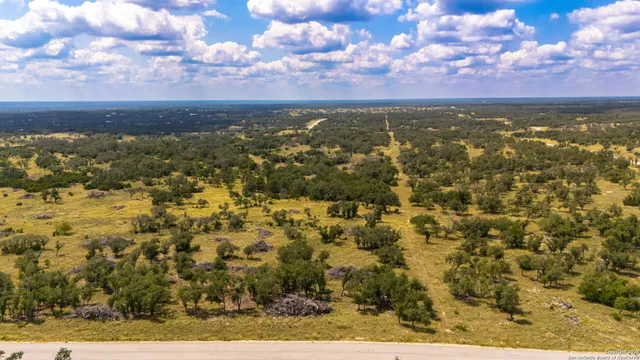 $325,000 | Tbd Brooklyn Dr Off Ranch Road 479, Mountain Home, TX 78058