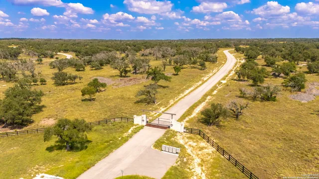 $325,000 | Tbd Brooklyn Dr Off Ranch Road 479, Mountain Home, TX 78058