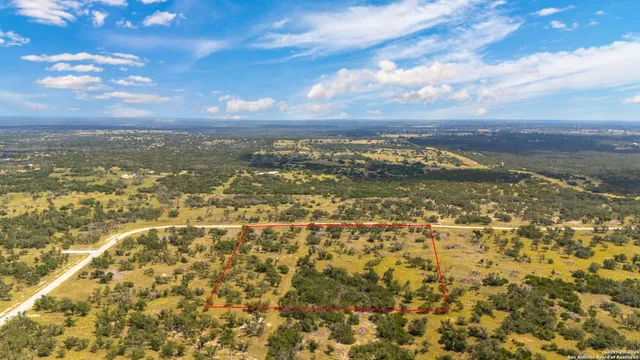 $325,000 | Tbd Brooklyn Dr Off Ranch Road 479, Mountain Home, TX 78058