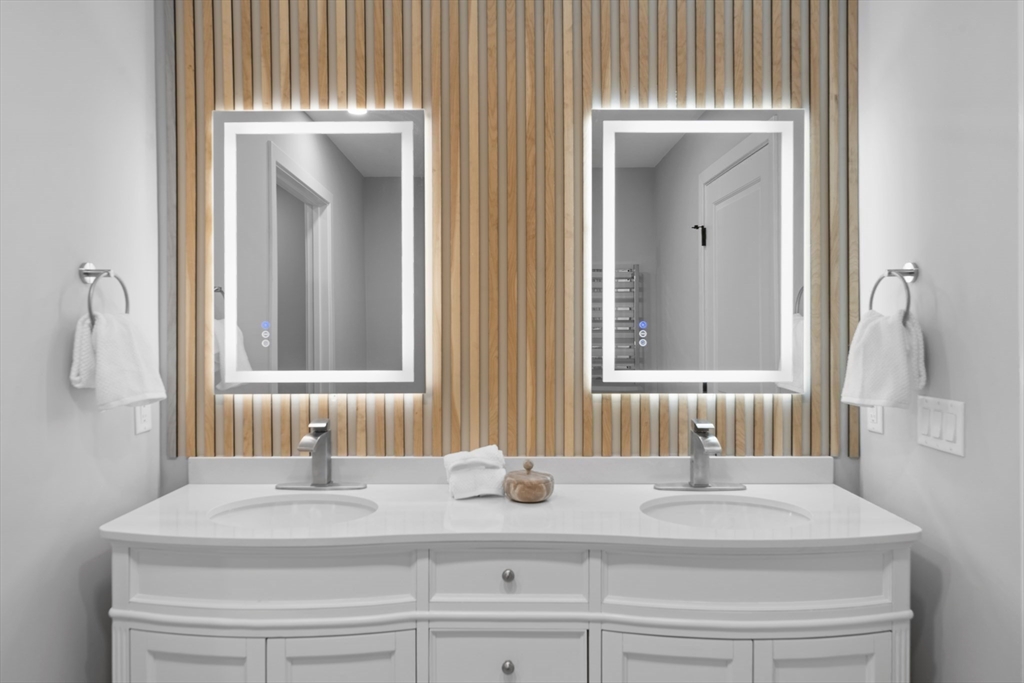 21 Fayette Street, Unit 1 Watertown, MA 02472 - Photo 25 of 42