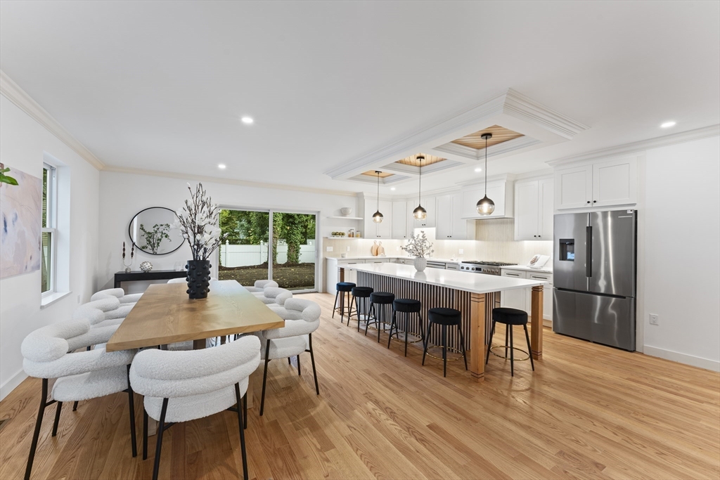 21 Fayette Street, Unit 1 Watertown, MA 02472 - Photo 10 of 42