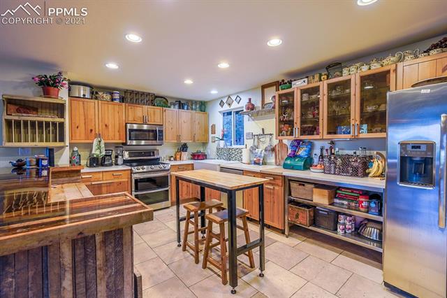 9538 Fallen Rock Road Conifer, CO 80433 - Photo 7 of 28 Gallery Image 7
