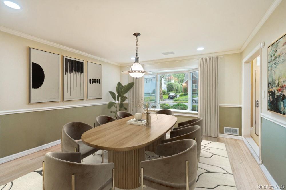 12 Chester Drive Great Neck, NY 11021 - Photo 6 of 30