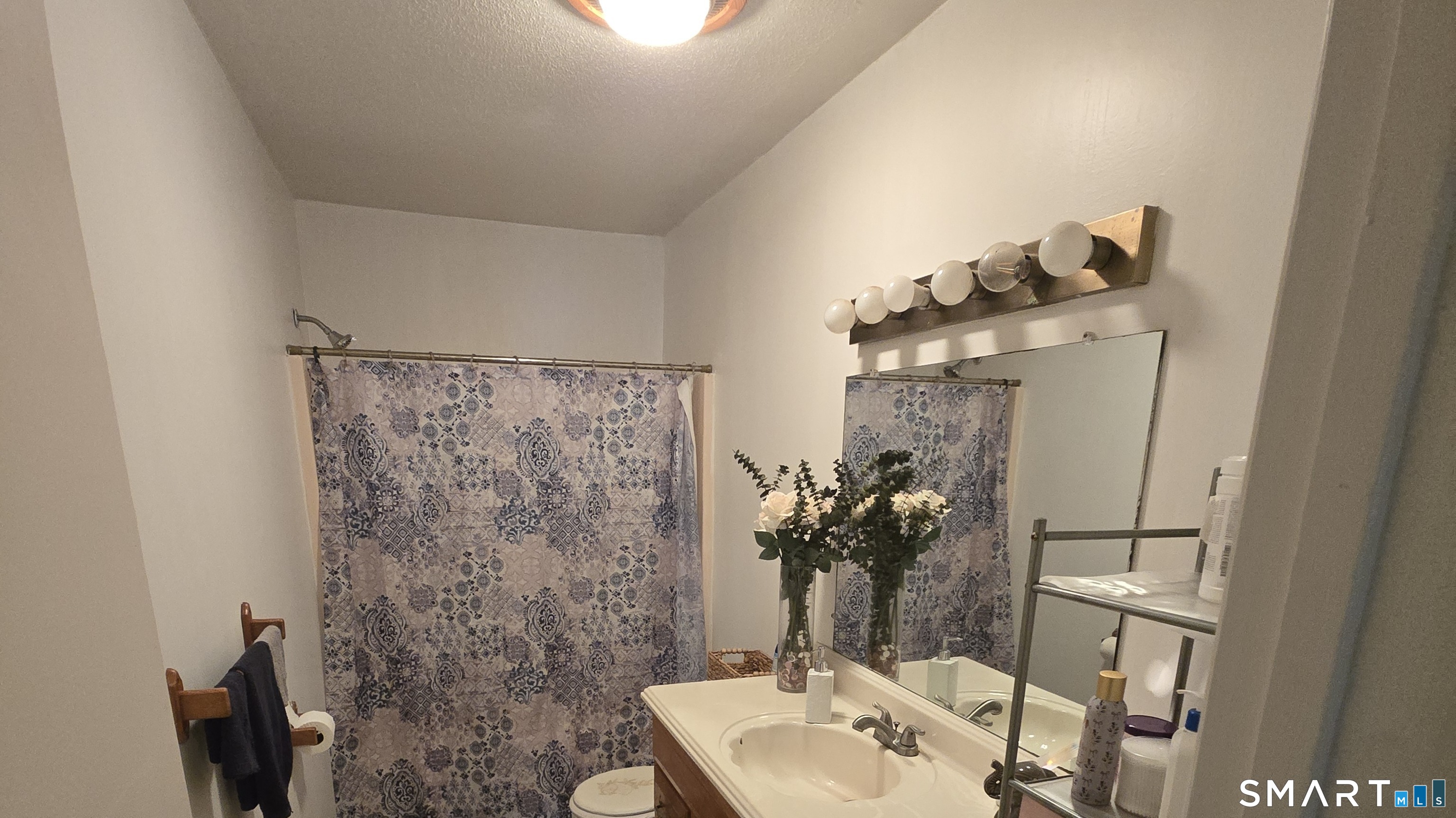 499 Scott Road, Unit 14 Waterbury, CT 06705 - Photo 10 of 17