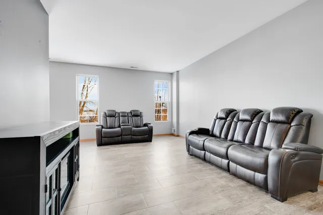 $244,873 | 8513 Sawyer Court, Joliet, IL 60431